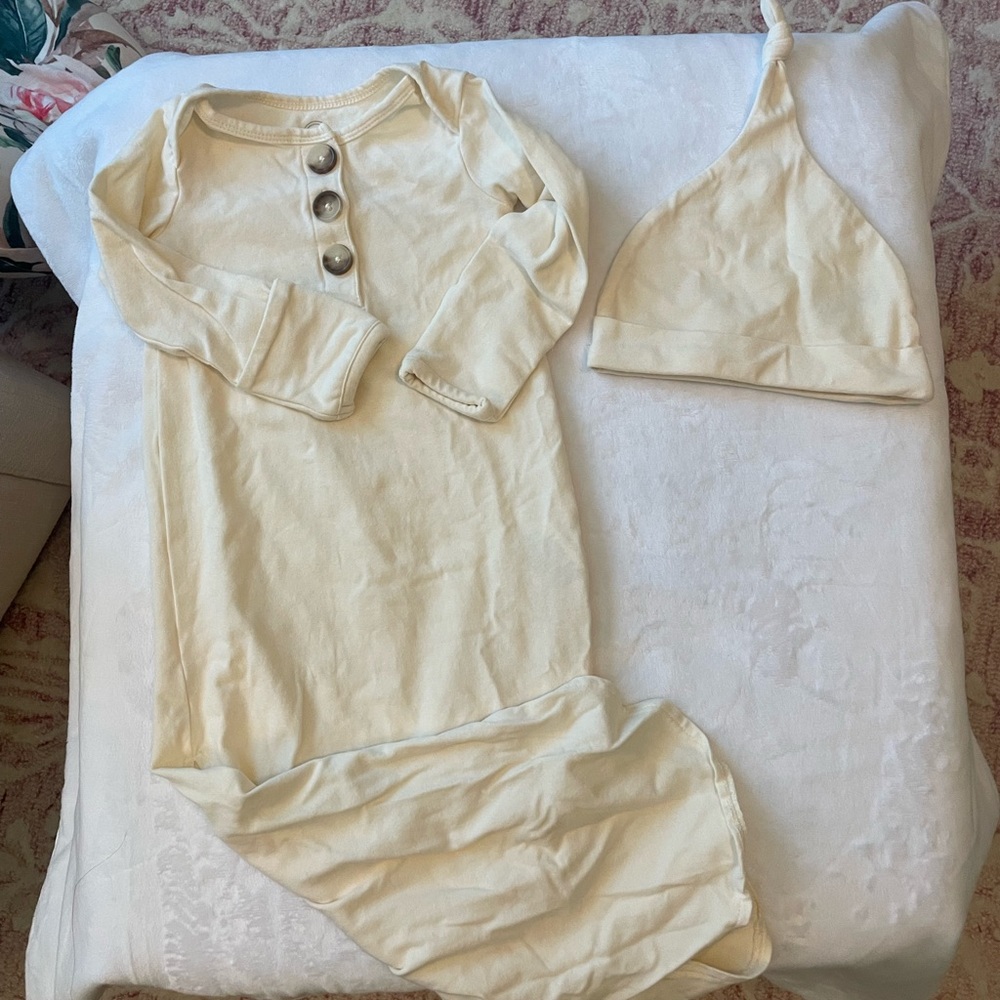 Wonder Nation - Cream Gown and Matching Hat - 0-3M